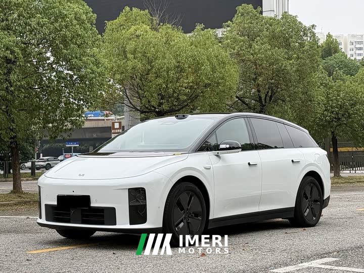 Li Auto i6 Two-Wheel Drive Standard