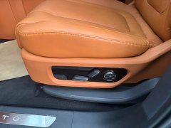 AITO M9 Extended Range Max 52kWh 6-Seater - ფოტო 4