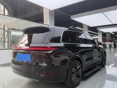 Li Auto L9 Pro - ფოტო 15