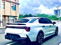 Lynk & Co 03 1.5TD DCT Pro - ფოტო 8