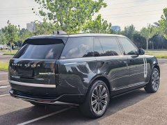 Land Rover Range Rover 3.0 L6 400PS Extended Wheelbase Signature Edition - ფოტო 3