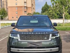 Land Rover Range Rover 3.0 L6 400PS Extended Wheelbase Signature Edition - ფოტო 4