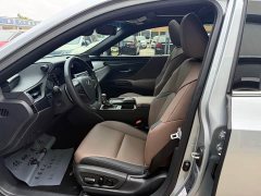 Lexus ES 2021 300h Excellence - ფოტო 4