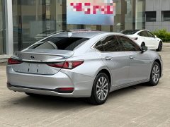 Lexus ES 2021 300h Excellence - ფოტო 9