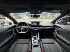 Audi A4L 40 TFSI Luxury Dynamic - ფოტო 10