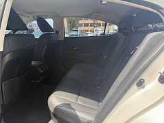 Lexus ES 2022 300h Excellence Edition - ფოტო 6