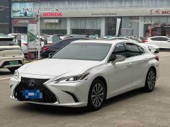 Lexus ES 2022 300h Excellence Edition - ფოტო 3