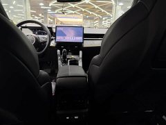 Lynk & Co Geely Lynk & Co 03 2023 1.5T DCT Pro - ფოტო 4
