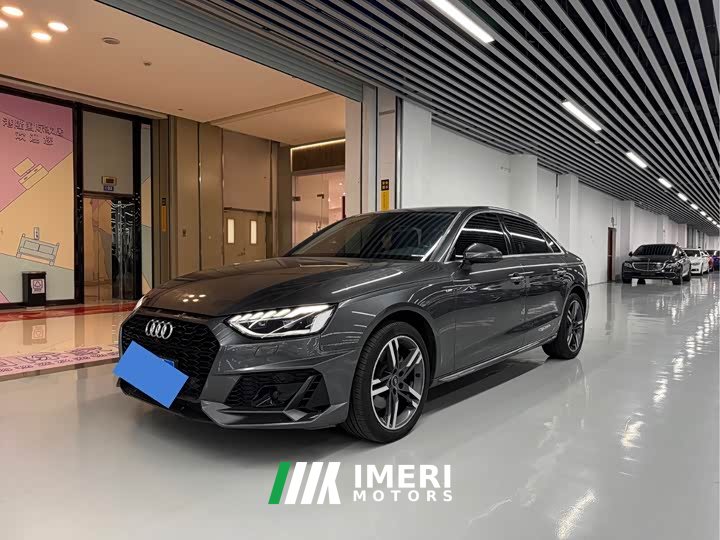 Audi A4L 40 TFSI Luxury Dynamic - ავტომობილი ჩინეთიდან