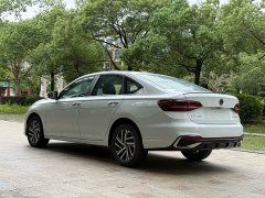 Volkswagen Lavida 300TSI DSG Starry Sky Leading Edition - ფოტო 10