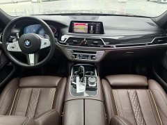 BMW 7 Series 730Li M Sport Package - ფოტო 8