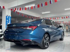 Hyundai Elantra 2022 1.5L CVT Luxury - ფოტო 6
