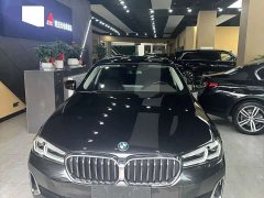 BMW 5 Series 525Li Luxury Package - ფოტო 2