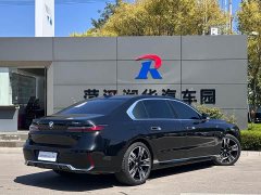 BMW 7 Series 2023 740Li Luxury M Sport Package - ფოტო 9