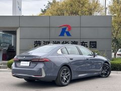 BMW i5 2024 eDrive 35L Luxury Package - ფოტო 11