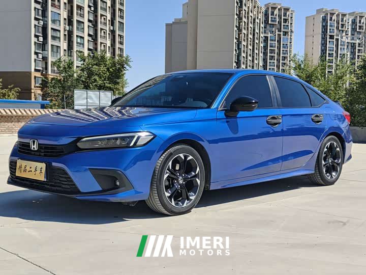 Honda Civic 240TURBO CVT Fuel Dynamic Edition