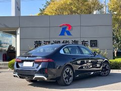 BMW i5 xDrive 50L M Sport Package - ფოტო 12