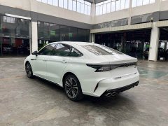 Chery Arrizo 8 High-Performance Edition 2.0T DCT - ფოტო 10