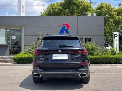 BMW X5 xDrive 30Li M Sport Luxury Night Edition Package - ფოტო 4