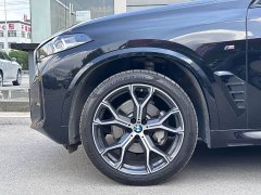 BMW X5 xDrive 30Li M Sport Luxury Night Edition Package - ფოტო 7