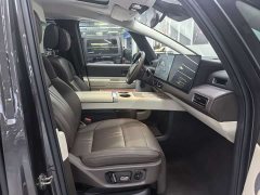 Li Auto Li Xiang MEGA Ultra - ფოტო 12