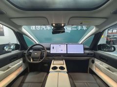 Li Auto Li Xiang MEGA Ultra - ფოტო 19