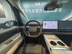 Li Auto Li Xiang MEGA Ultra - ფოტო 20