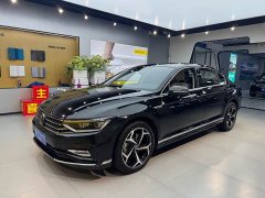 Volkswagen Magotan 2 Million Units Celebration Edition 330TSI DSG Luxury - ფოტო 1