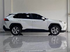 Toyota RAV4 2.0L CVT FWD Fashion Edition - ფოტო 5