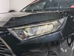 Toyota RAV4 2.0L CVT FWD Fashion Edition - ფოტო 8