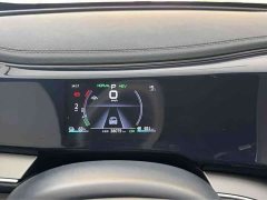 BYD Qin Plus 2021 DM-i 120KM Flagship - ფოტო 11