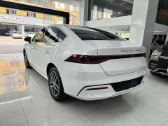 BYD Qin Plus 2021 DM-i 120KM Flagship - ფოტო 6