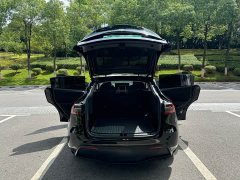 Tesla Model Y 2022 Facelift Rear-Wheel Drive - ფოტო 14