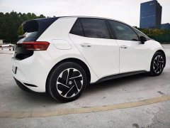 Volkswagen ID.3 Outstanding Edition - ფოტო 16