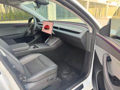 Tesla Model Y 2026 Long Range Rear-Wheel Drive - ფოტო 9