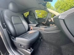 Tesla Model Y Rear-Wheel Drive - ფოტო 11