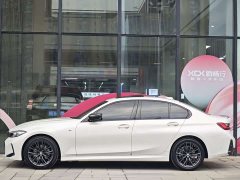 BMW 3 Series 325i M Sport Night Edition Package - ფოტო 6
