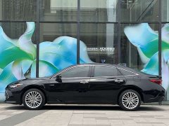 Toyota Avalon 2019 Hybrid 2.5L XLE Premium China VI - ფოტო 8