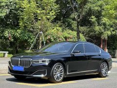 BMW 7 Series 730Li Luxury Package - ფოტო 1