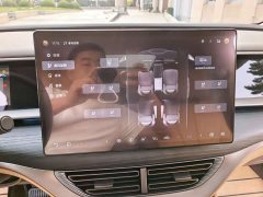 Denza D9 2022 DM-i 970 AWD Flagship - ფოტო 15