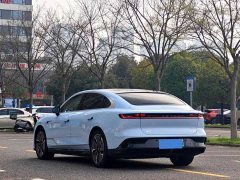 Voyah Lantu Zhaoguang 2023 Four-Wheel Drive Flagship - ფოტო 9