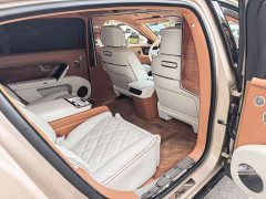 AITO Zun S800 Extended Range Starlight Executive Edition 4-Seater (192-line LiDAR) - ფოტო 15