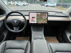 Tesla Model Y Standard Range RWD - ფოტო 10