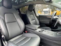 Tesla Model Y Standard Range RWD - ფოტო 14
