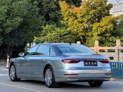 Audi A8 A8L Horch Founder Edition Classic - ფოტო 4