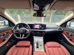 BMW 3 Series 325i M Sport Package - ფოტო 7