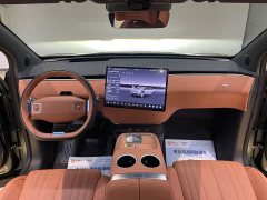 Changan E07 EREV 2WD 39kWh MaxSmart Drive Edition - ფოტო 17