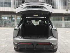 HiPhi X Performance 6-Seater - ფოტო 16