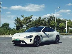 Xiaomi SU7 Rear-Wheel Drive Standard Edition - ფოტო 10