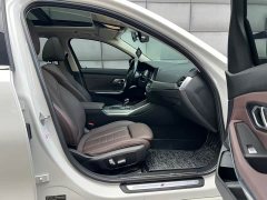 BMW 3 Series 320Li M Sport Package - ფოტო 18
